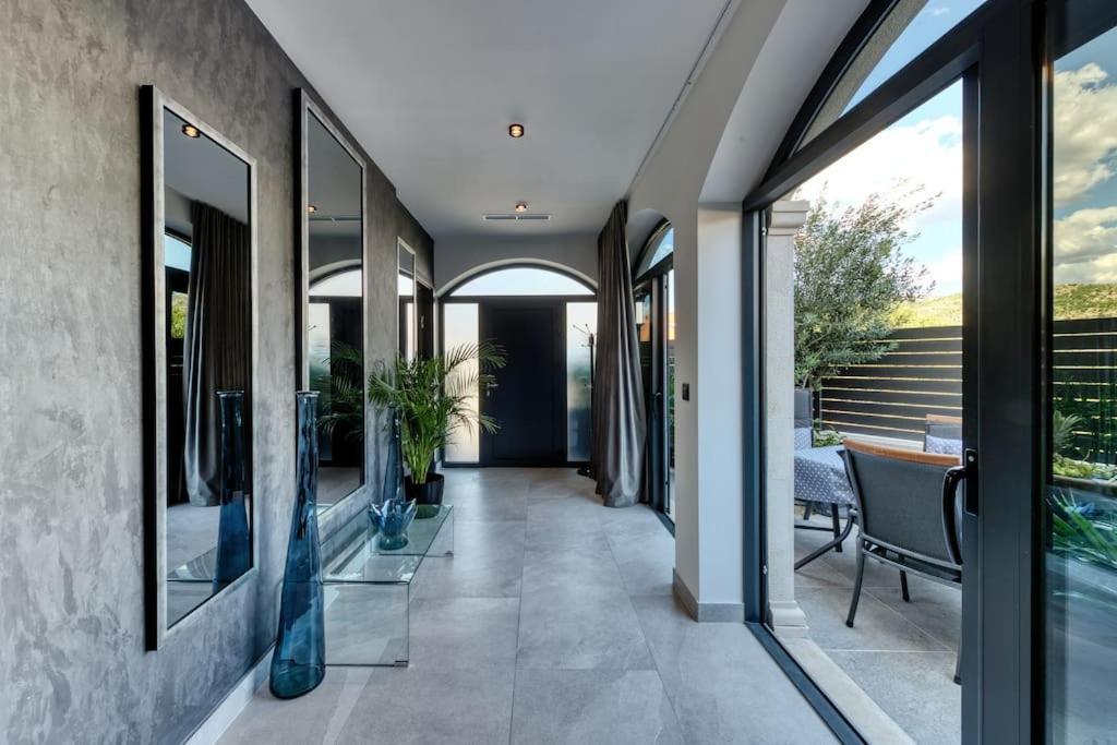 Apartment One B With Heated Private Pool Dubrovnik Exteriör bild