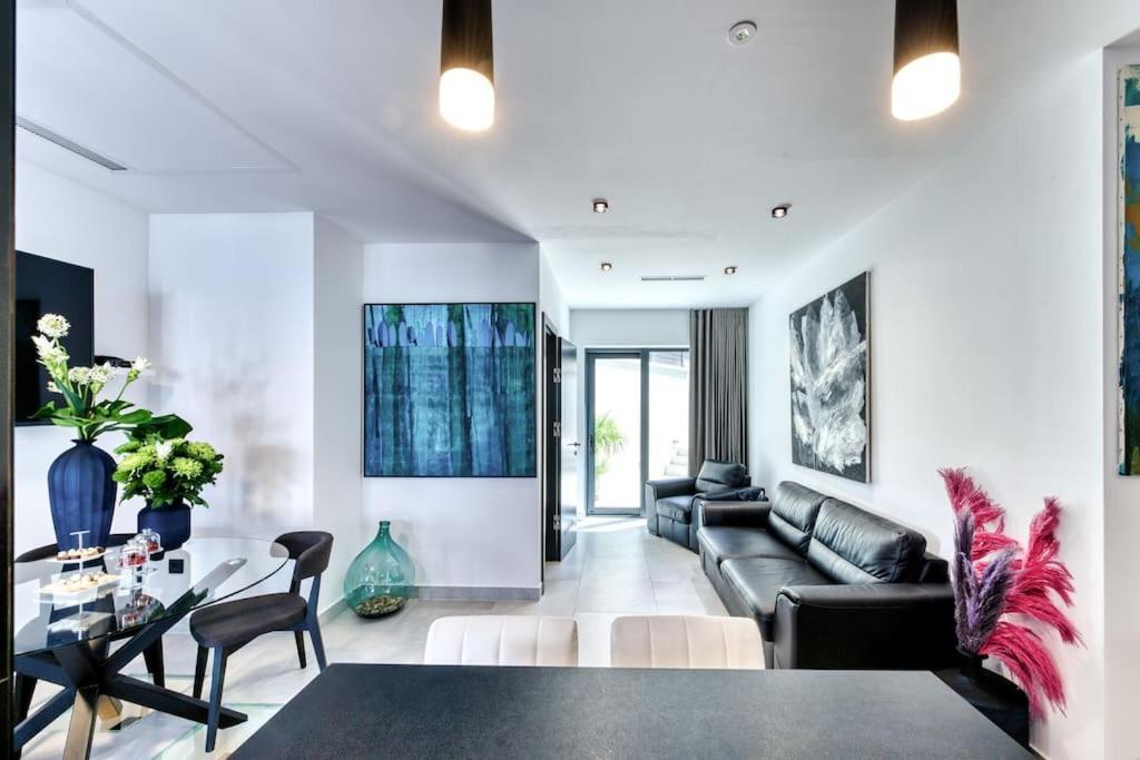 Apartment One B With Heated Private Pool Dubrovnik Exteriör bild