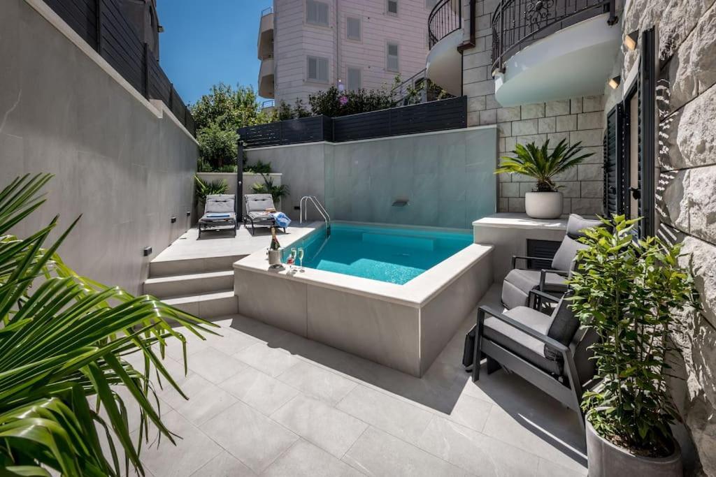 Apartment One B With Heated Private Pool Dubrovnik Exteriör bild