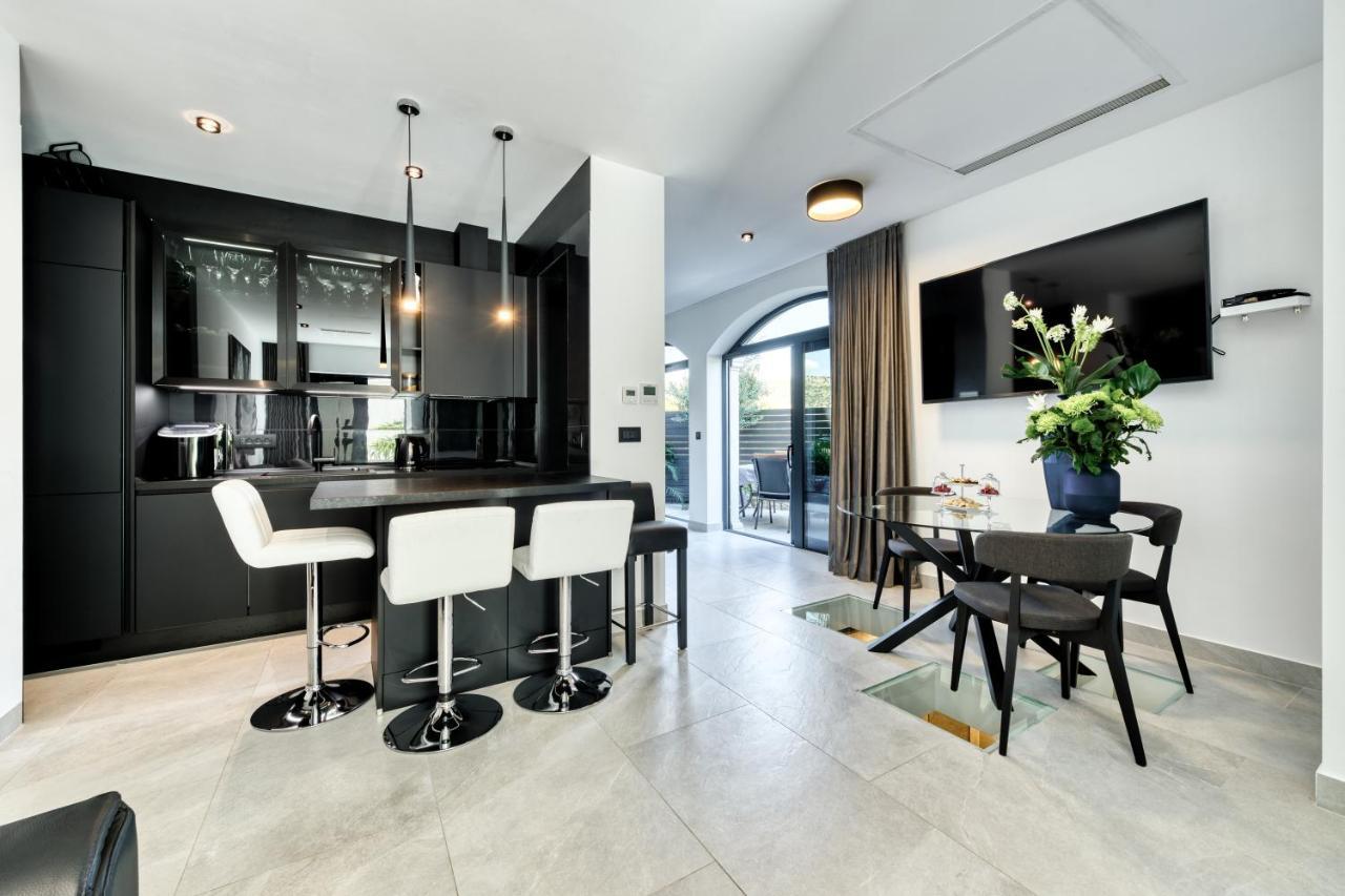 Apartment One B With Heated Private Pool Dubrovnik Exteriör bild