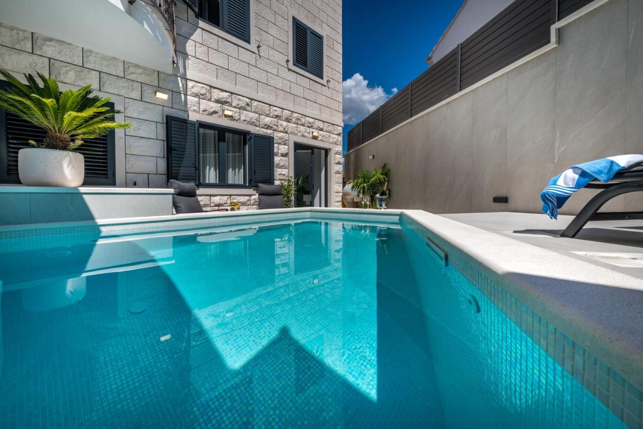 Apartment One B With Heated Private Pool Dubrovnik Exteriör bild