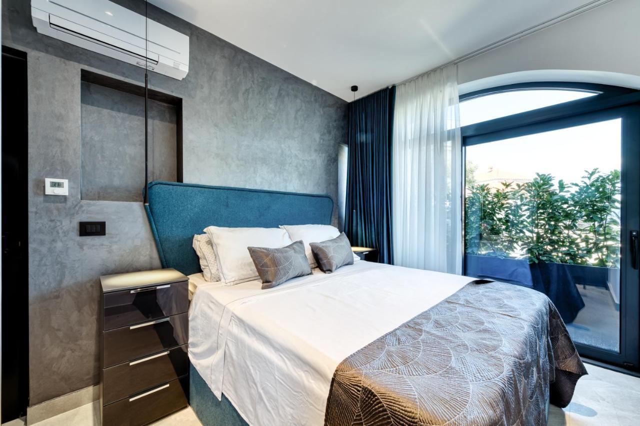 Apartment One B With Heated Private Pool Dubrovnik Exteriör bild
