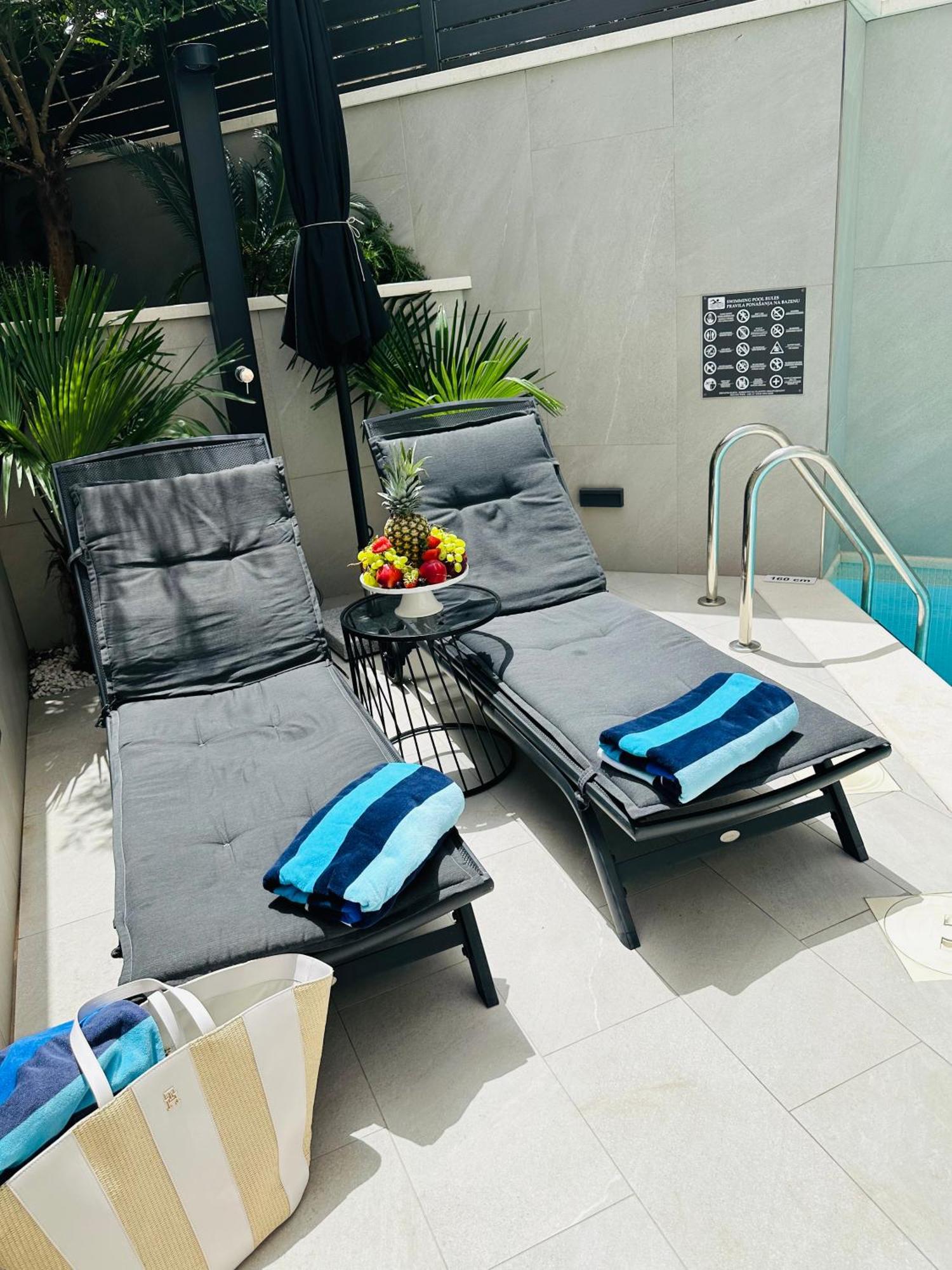 Apartment One B With Heated Private Pool Dubrovnik Exteriör bild